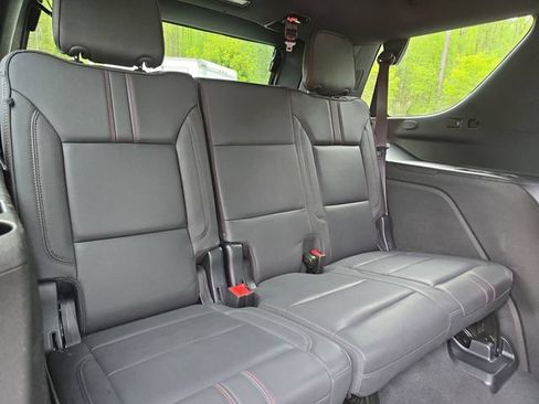 Used 2023 Chevrolet Tahoe RST w/ Luxury Package AWD/4WD image 12