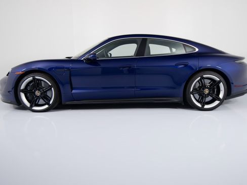 Certified 2021 Porsche Taycan Turbo S image 7