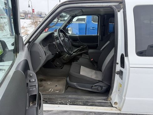 Used 2010 Ford Ranger XLT image 4