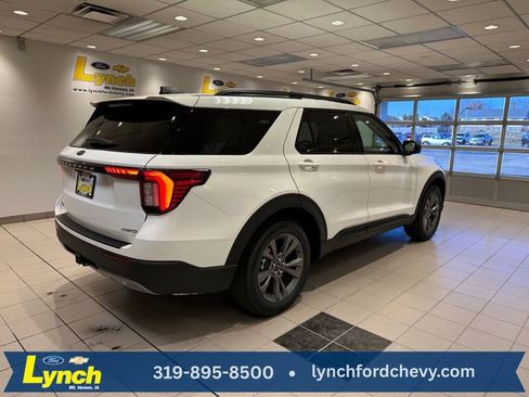 New 2026 Ford Explorer Active w/ Active Comfort Package image 22