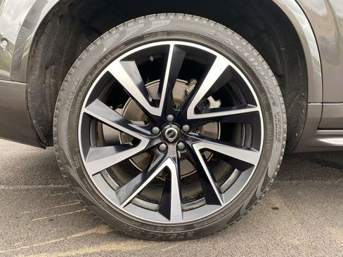 Used 2023 Volvo XC90 B6 Plus w/ Protection Package image 31