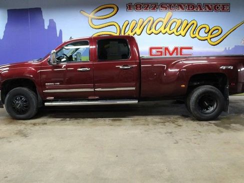 Used 2014 GMC Sierra 3500 SLE w/ SLE Preferred Package AWD/4WD image 7