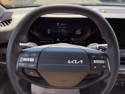 Used 2025 Kia K4 FWD image 22