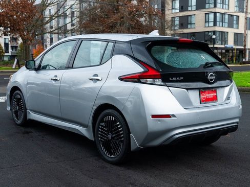 Used 2023 Nissan Leaf SV Plus image 4