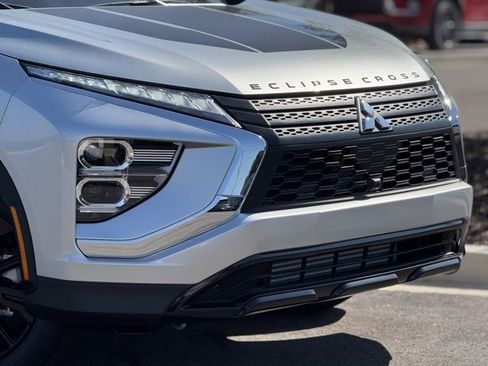 New 2025 Mitsubishi Eclipse Cross AWD image 3