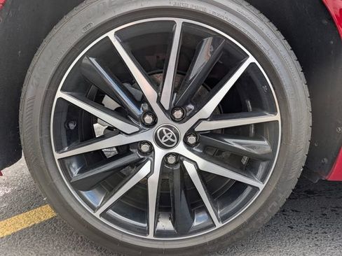 Used 2023 Toyota Camry SE FWD image 10