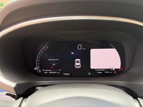 Used 2025 Acura MDX SH-AWD w/ Technology Package image 16