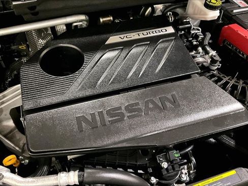 Used 2025 Nissan Rogue SV AWD/4WD image 31
