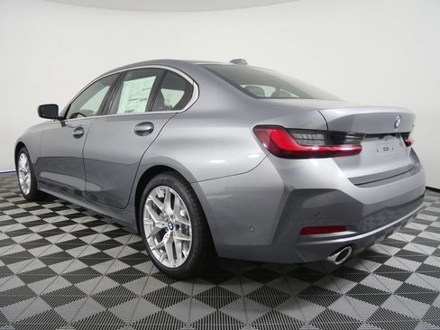 Used 2026 BMW 330i Sedan w/ Premium Package RWD image 5