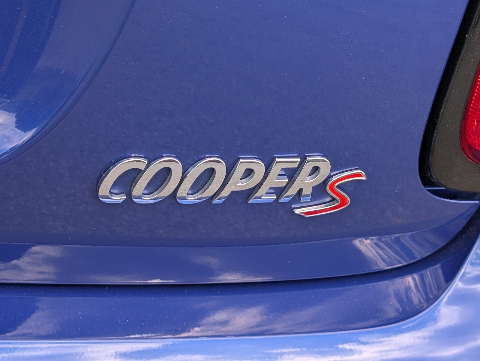 Used 2019 MINI Cooper S w/ Signature Upholstery Package FWD image 5