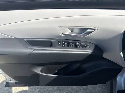 Used 2025 Hyundai Tucson SEL FWD image 14