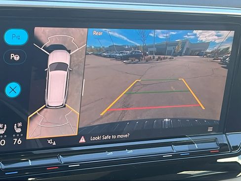 New 2026 Volkswagen Atlas SEL Premium R-Line AWD/4WD image 16