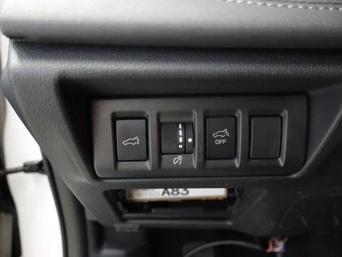 Used 2024 Subaru Outback Limited AWD/4WD image 23