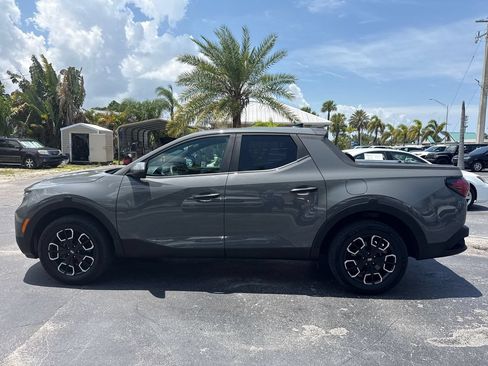 Used 2022 Hyundai Santa Cruz SEL w/ Cargo Package AWD/4WD image 3