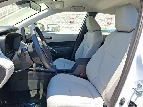 Used 2026 Toyota Corolla Cross L AWD/4WD image 13