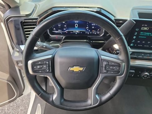 Certified 2025 Chevrolet Silverado 1500 LT RWD image 24