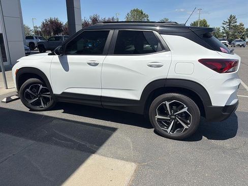 Used 2023 Chevrolet TrailBlazer RS w/ Convenience Package AWD/4WD image 33