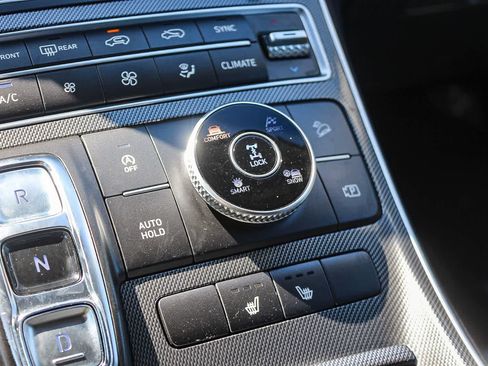 Used 2023 Hyundai Santa Fe SEL image 36