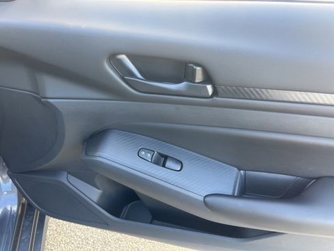 New 2025 Nissan Altima 2.5 S image 19