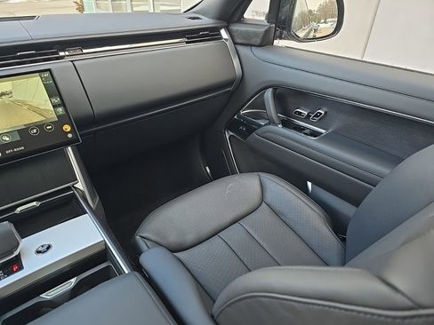 New 2026 Land Rover Range Rover SE AWD/4WD image 22