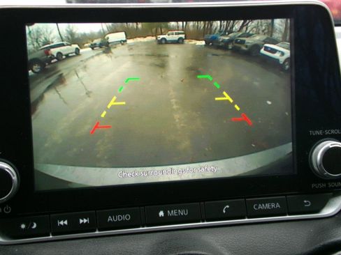 Used 2022 Nissan Sentra SV image 20