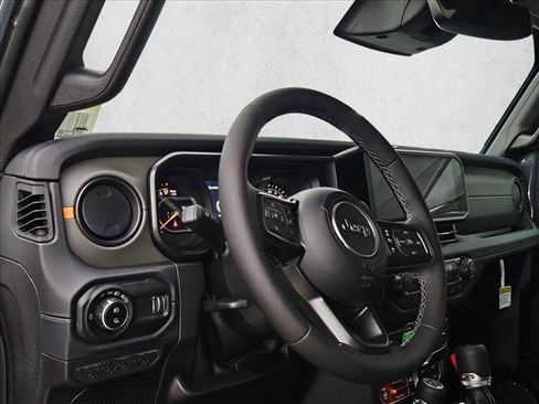 New 2026 Jeep Gladiator Mojave AWD/4WD image 3