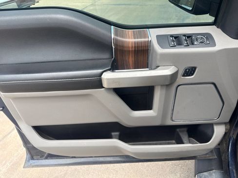 Used 2016 Ford F150 Lariat RWD image 15
