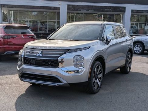New 2026 Mitsubishi Outlander SE FWD image 6