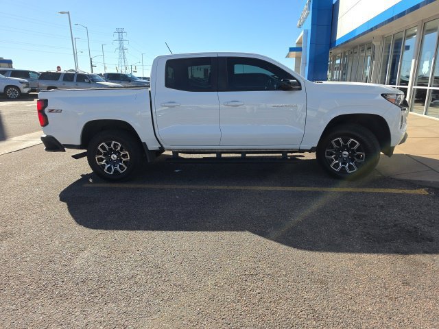 Used 2024 Chevrolet Colorado Z71 w/ Advanced Trailering Package AWD/4WD image 2