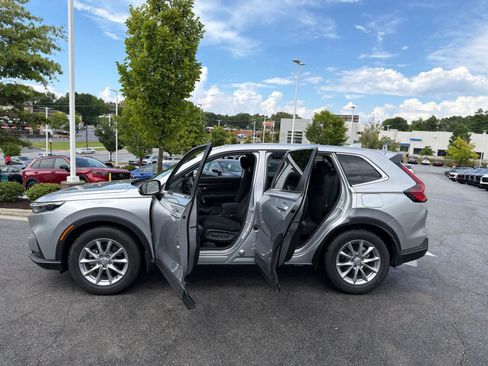 Certified 2026 Honda CR-V EX image 19