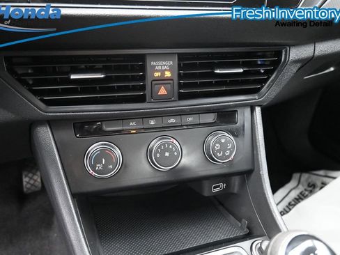 Used 2019 Volkswagen Jetta S FWD image 20