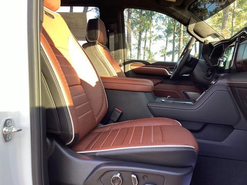 New 2025 GMC Sierra 2500 Denali Ultimate image 20