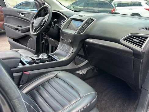 Used 2019 Ford Edge SEL w/ Equipment Group 201A FWD image 37