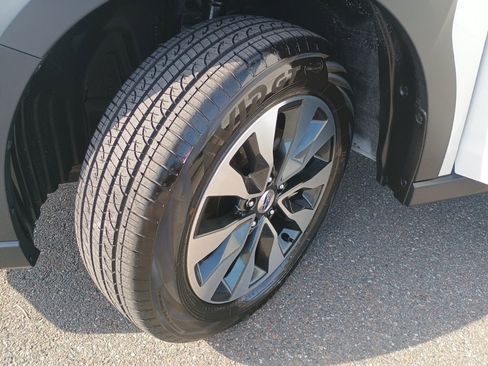 Certified 2025 Subaru Outback Touring image 10