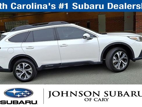 Used 2022 Subaru Outback Limited image 10