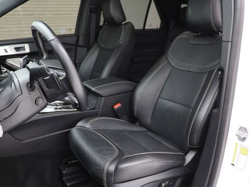 Used 2022 Ford Explorer ST w/ Equipment Group 401A image 19