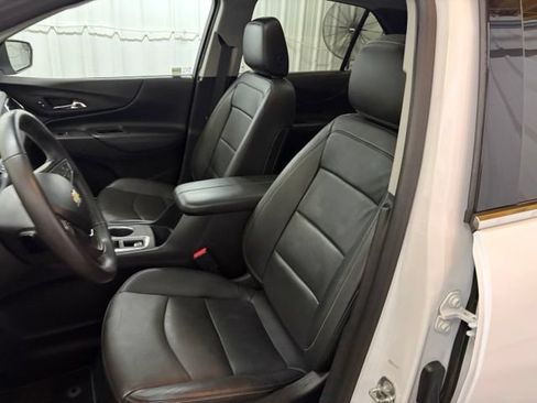 Used 2018 Chevrolet Equinox Premier AWD/4WD image 38