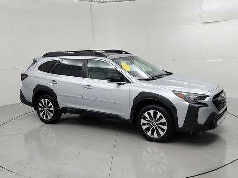 Certified 2025 Subaru Outback Limited w/ Popular Package #2 AWD/4WD image 1