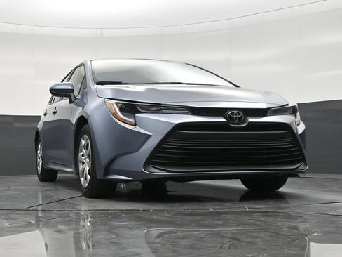 Used 2024 Toyota Corolla LE FWD image 26