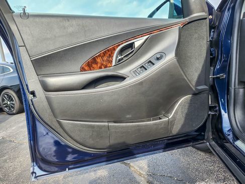 Used 2010 Buick LaCrosse CXL FWD image 15