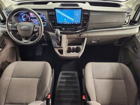 Used 2024 Ford Transit 350 XLT image 4