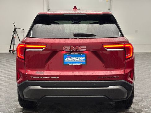 New 2026 GMC Terrain Elevation image 8
