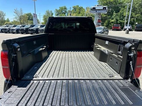 New 2026 Toyota Tacoma TRD Sport AWD/4WD image 9