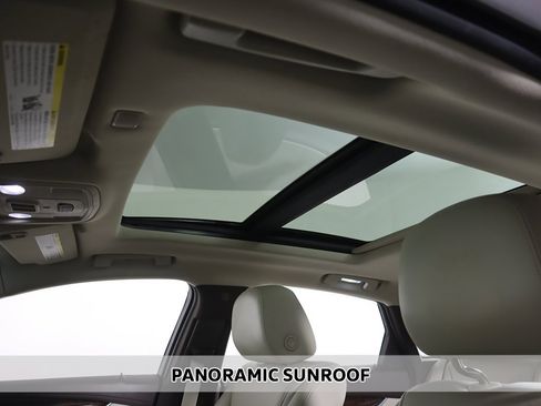 Used 2016 Cadillac XTS Luxury w/ Driver Awareness Package image 4