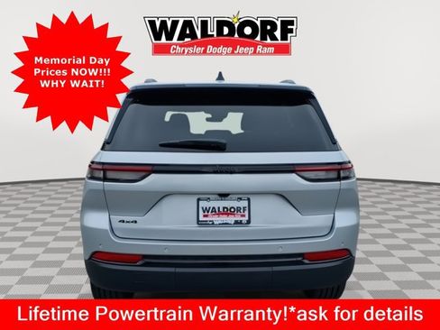 New 2025 Jeep Grand Cherokee L Limited w/ Luxury Tech Group II AWD/4WD image 4