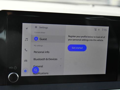 Used 2024 Toyota Prius LE image 19