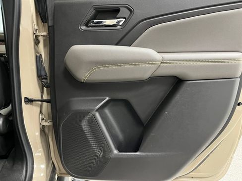 Used 2023 Chevrolet Colorado ZR2 w/ ZR2 Convenience Package III AWD/4WD image 48