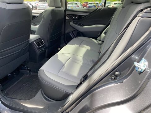 Certified 2024 Subaru Outback Limited AWD/4WD image 5