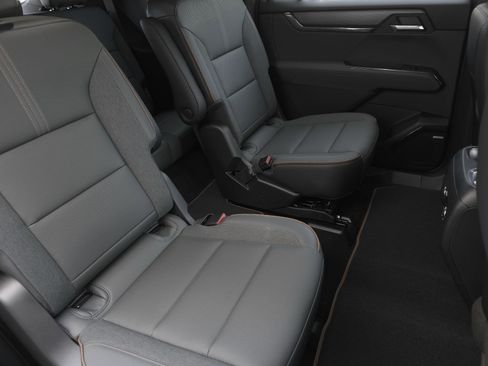 New 2026 GMC Acadia AT4 AWD/4WD image 42