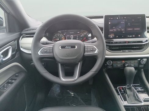 New 2026 Jeep Compass Limited AWD/4WD image 13